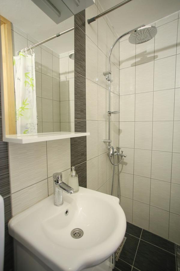 Guesthouse Adi Mostar Exterior foto